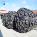 Amortisseur en caoutchouc pneumatique marin chaud de vente avec la chaîne galvanisée et le pneu fabriqué en Chine